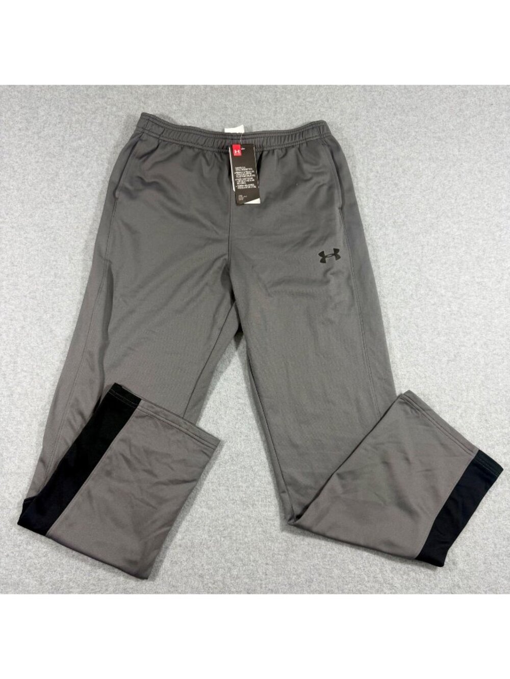 Under Armour Boys YXL Loose Fit Track Pants Gray Black Athletic NWT Youth XL